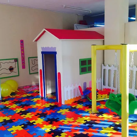 Club Amaris מלון דירות 3*
