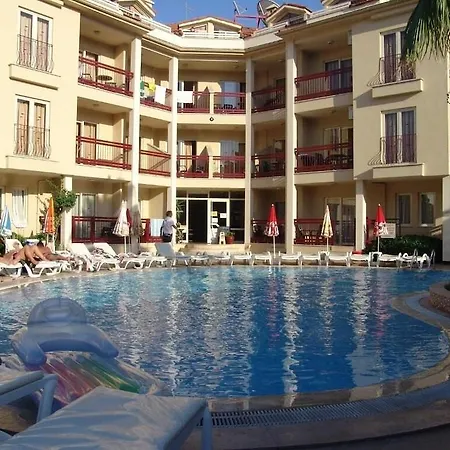 Club Amaris Lejlighedshotel 3*